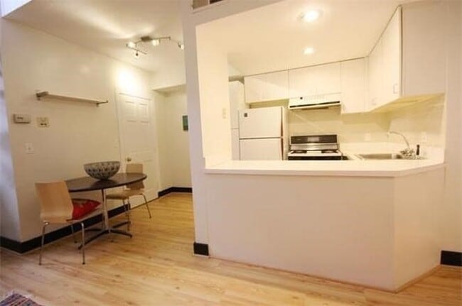 20 Symphony Rd, Unit 1 in Boston, MA - Building Photo - Building Photo