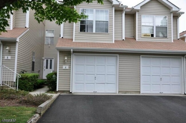 property at 6 Boyard Ct