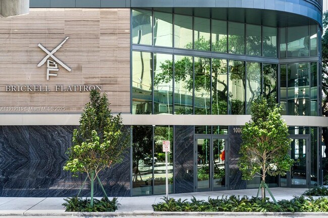 property at 1000 Brickell Plaza