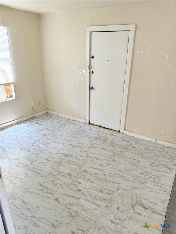 property at 203 N 1st St