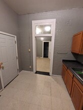 2336 Eoff St, Unit #A in Wheeling, WV - Building Photo - Building Photo