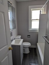 93 Roslyn St in Rochester, NY - Building Photo - Building Photo
