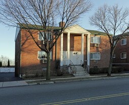 430 Ridge Rd in Lyndhurst, NJ - Building Photo