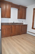 193 Grove St, Unit 5 in Haverhill, MA - Foto de edificio - Building Photo