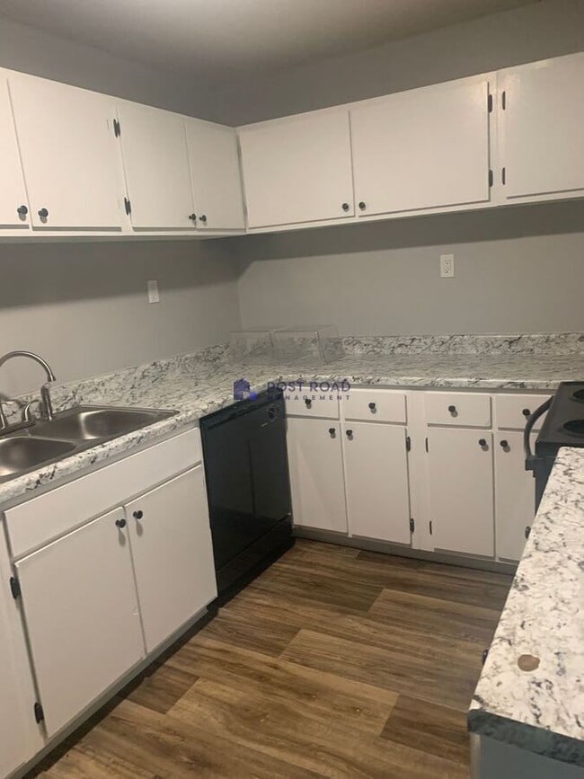 property at 2800 S Osage Ave