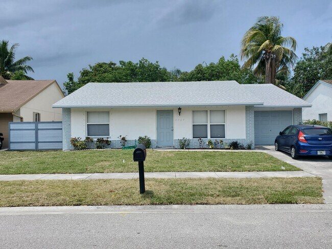 property at 5769 Ellis Hollow Rd E