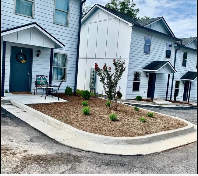83 Crabapple Rdg in Dahlonega, GA - Foto de edificio - Building Photo