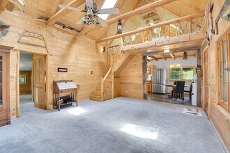 6326 S Brook Forest Rd in Evergreen, CO - Building Photo - Building Photo