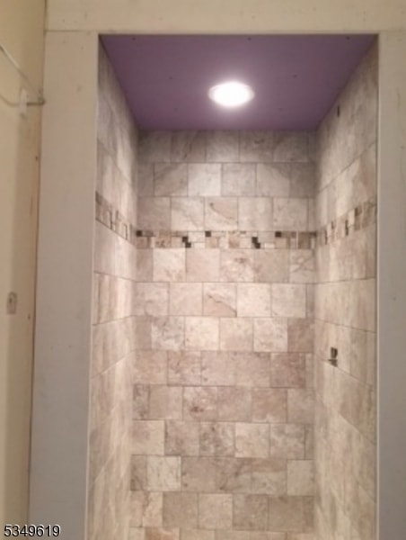 144 Lakeside Dr W in Belvidere, NJ - Building Photo - Building Photo