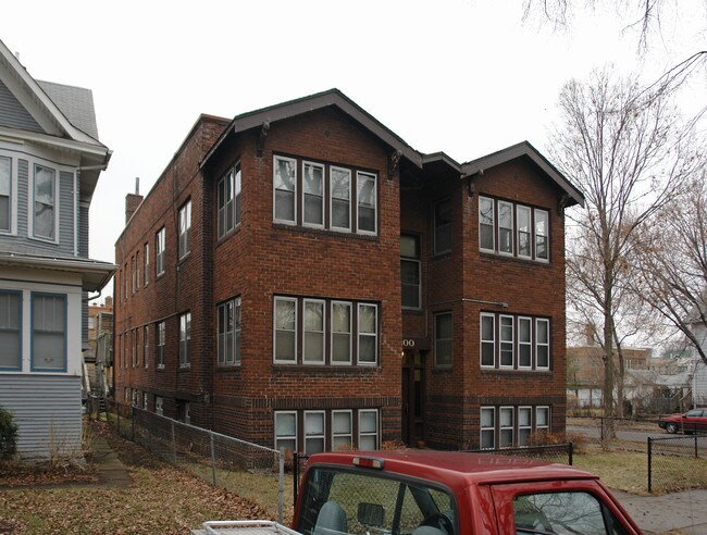 3200 Fremont Ave S in Minneapolis, MN - Building Photo - Building Photo