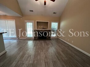 1142 Folkstone Ridge Ln in Winston-Salem, NC - Building Photo - Building Photo