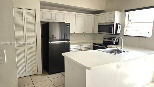 5245 NW 112th Ave in Doral, FL - Building Photo - Building Photo