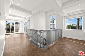 816 S Catalina Ave in Redondo Beach, CA - Foto de edificio - Building Photo