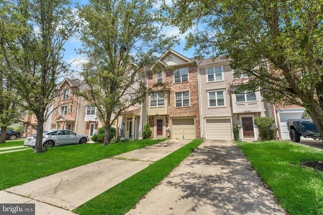 property at 2204 Commissary Cir