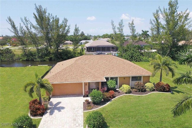 1403 SW 40th Terrace in Cape Coral, FL - Building Photo - Building Photo