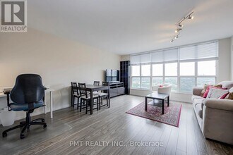 2285 Lake Shore Blvd W in Toronto, ON - Building Photo - Building Photo