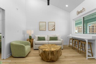 17214 Front Beach Rd in Panama City, FL - Building Photo
