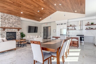 Red Earth in Oshkosh, WI - Building Photo - Interior Photo