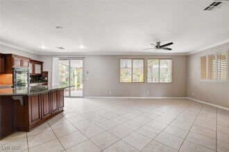 4225 Terrapin Mountain Dr in Las Vegas, NV - Building Photo - Building Photo