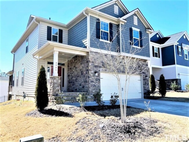 4046 Reunion Creek Pkwy in Apex, NC - Building Photo - Building Photo