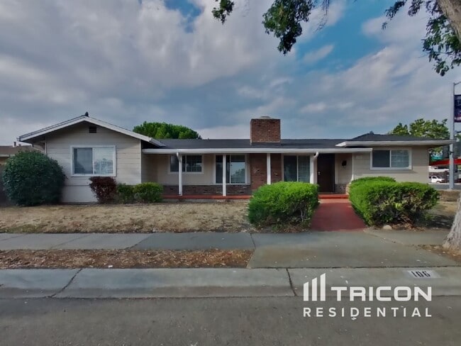 106 Sierra Dr in Pittsburg, CA - Building Photo - Building Photo