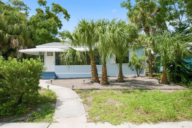 property at 517 41st Ave S