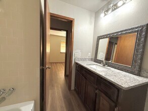 2904 Broadway Terrace in Moore, OK - Building Photo - Building Photo