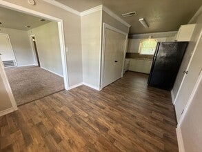 114 S Hearon Dr in Whitehouse, TX - Building Photo - Building Photo