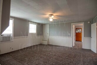 2822 5300 Rd in Liberty, KS - Building Photo - Building Photo