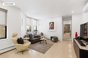 344 W 49th St in New York, NY - Building Photo