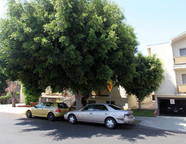 1733 Purdue Ave in Los Angeles, CA - Foto de edificio - Building Photo