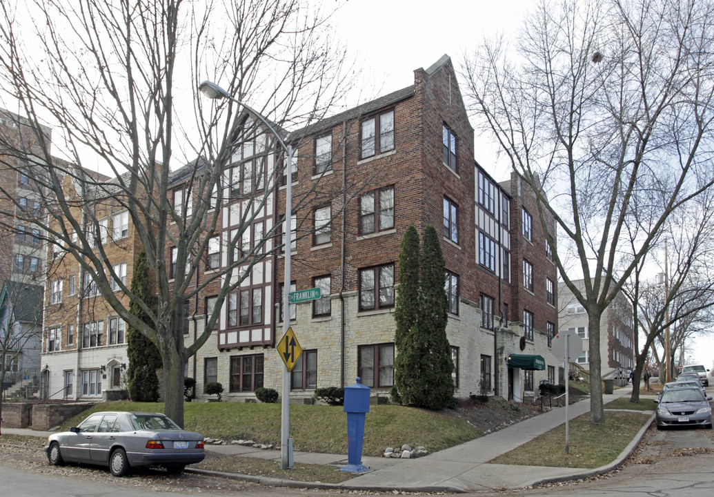 Franklin Hall in Milwaukee, WI - Building Photo