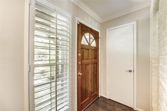 12964 Trail Hollow Dr in Houston, TX - Building Photo - Building Photo