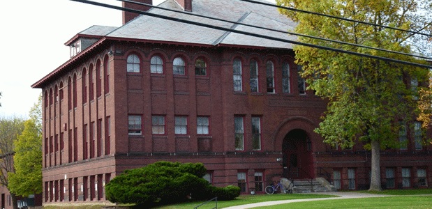 Champlain School Apartments in Burlington, VT - Building Photo