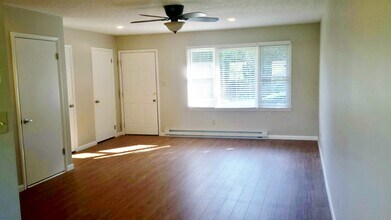 317 Pritchard Rd in Candler, NC - Building Photo - Building Photo