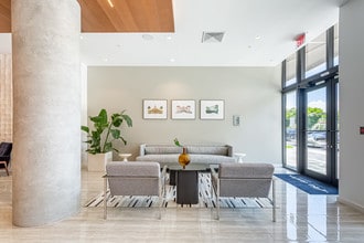Blume Coral Gables in Miami, FL - Foto de edificio - Lobby