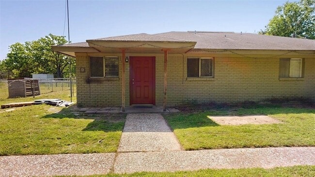 property at 16567 Farm to Market Rd 2154