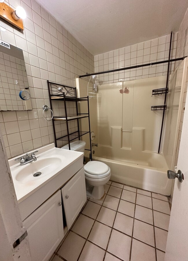 property at 4600 Kelmar Dr