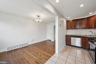 234 Westbrook Dr in Clifton Heights, PA - Building Photo - Building Photo