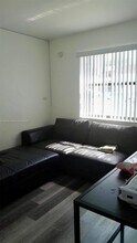 14915 SW 104th St in Miami, FL - Building Photo - Building Photo