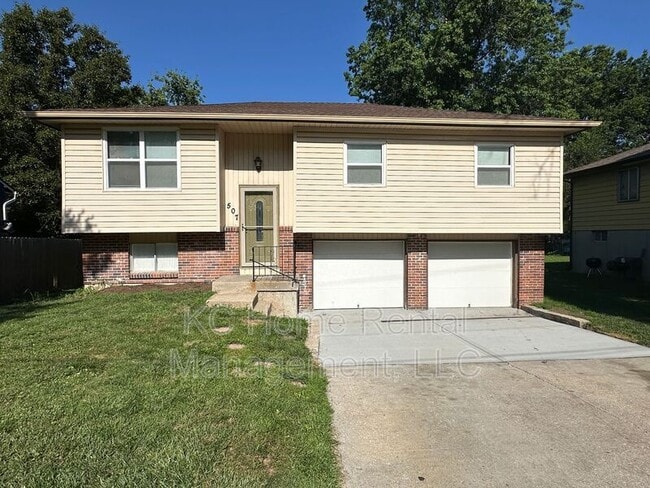 507 N Lincoln St in Olathe, KS - Building Photo - Building Photo