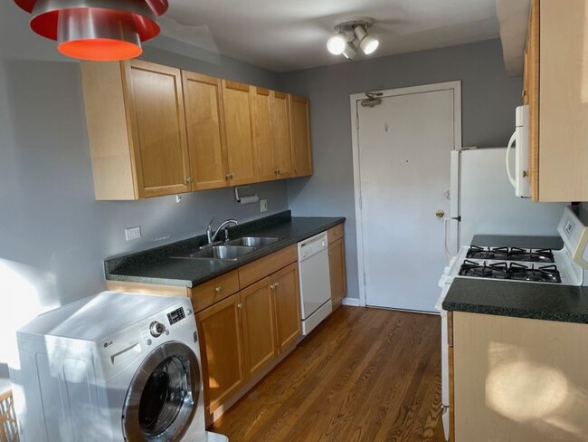 2657 W Carmen Ave in Chicago, IL - Building Photo - Building Photo
