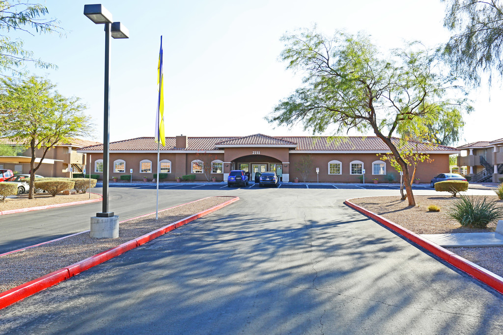 Lake Tonopah SENIOR Apartments Las Vegas, NV Apartments For Rent