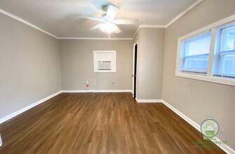 7 Cherry Ave in Greenville, SC - Building Photo - Building Photo