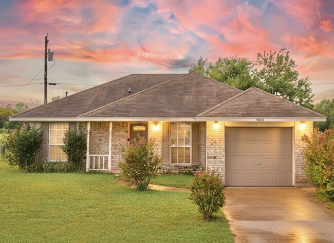 property at 4606 Ridgehaven Dr