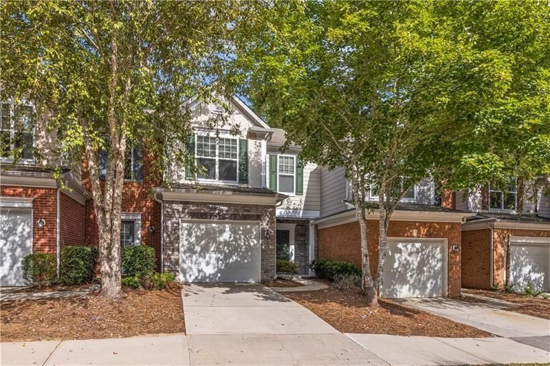 2003 Hailston Dr NW in Duluth, GA - Building Photo