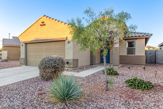 21612 W Kimberly Dr in Buckeye, AZ - Building Photo - Building Photo