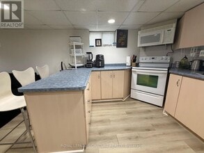 43 St George St in Toronto, ON - Building Photo - Building Photo