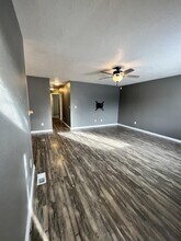 950 Gregory Ln in Mountain Home, ID - Building Photo - Building Photo