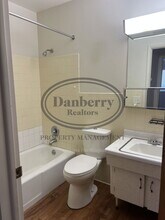 3940 Jackman Rd in Toledo, OH - Building Photo - Building Photo